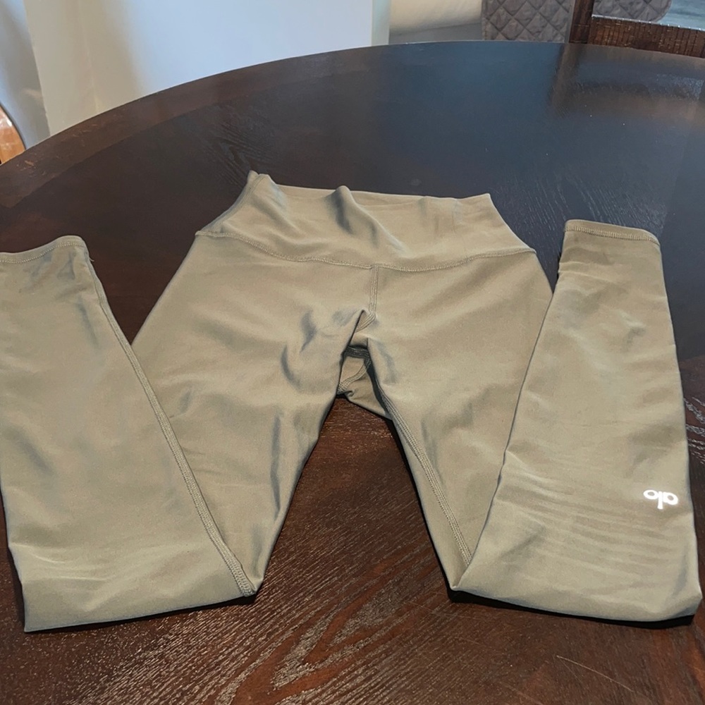 Alo Yoga Leggings